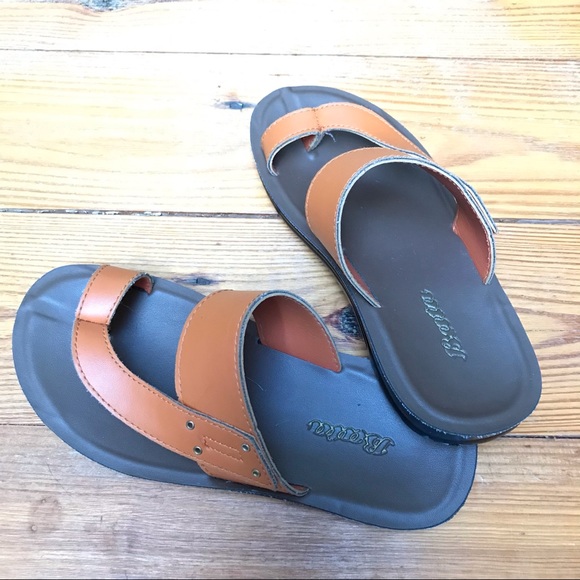 Baja Tan Toe Loop Sandal, EUC, 6/4 - Picture 2 of 12